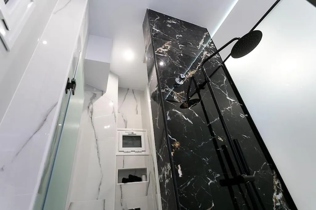 سالونيك Center Marble Suite 40Sqm Gas Heating 2Smarttv Optical Fiber - Secured24H Private Entrance